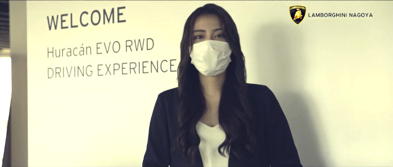 レセプショニストも細部に渡る気配りを